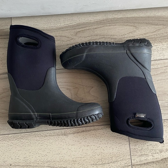 Bogs Kids Classic High Handles Winter Boots - Picture 4 of 10